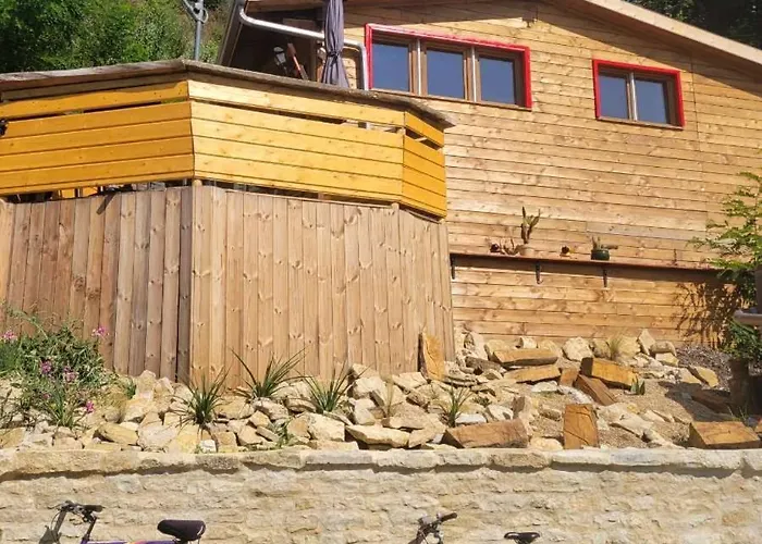 Chalet Et Bulle La Tete Dans Les Etoiles